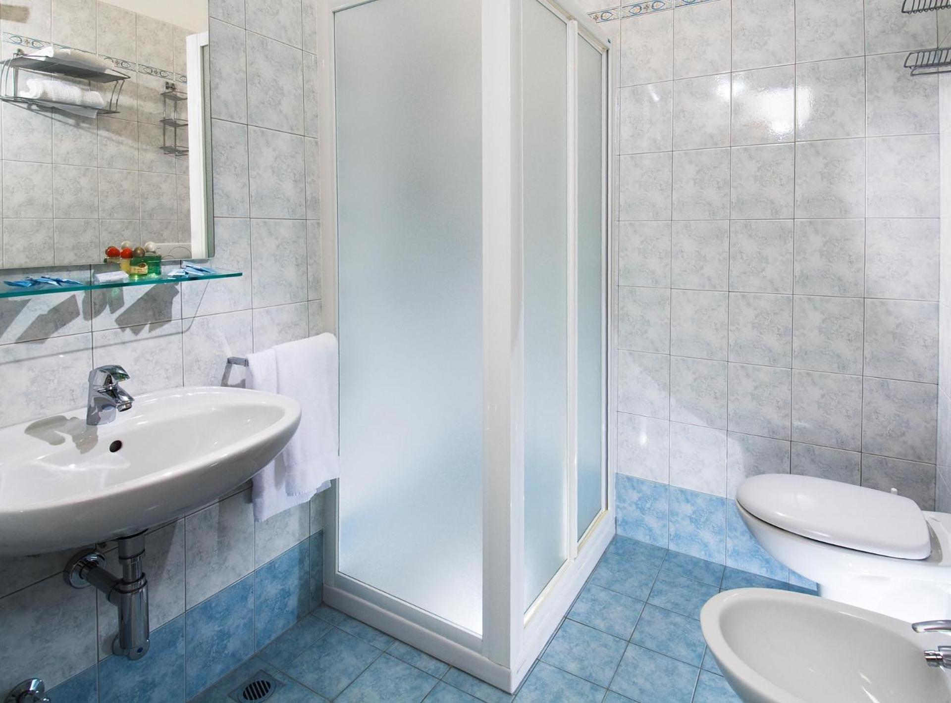 Hotel Trieste Cervia Dış mekan fotoğraf